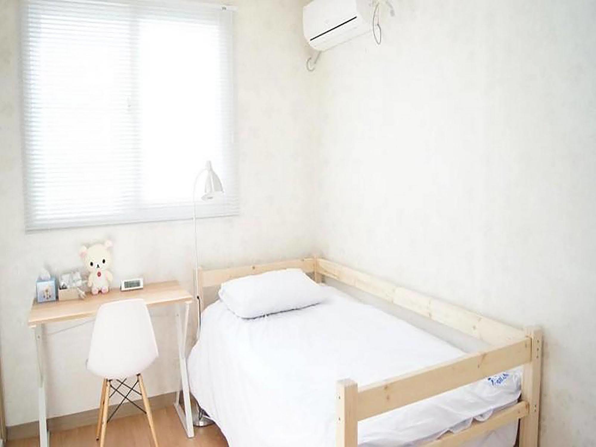 Gom Hostel Dongdaemun Сеул Экстерьер фото